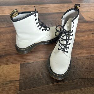 Dr. Marten Boots